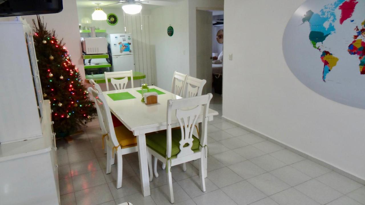 Casa Blanca Apartment Cancun Exterior photo