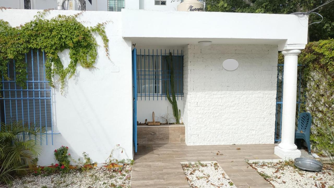 Casa Blanca Apartment Cancun Exterior photo